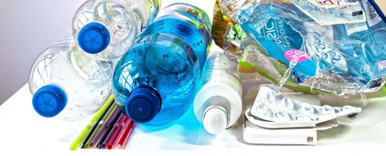 Single-use plastic waste